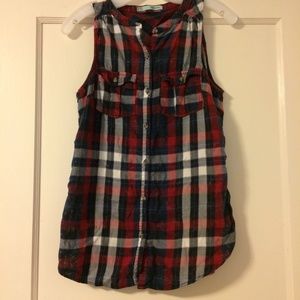 Maurices plaid sleeveless shirt